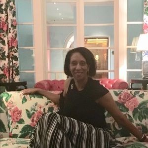 Meet your Posher, Janet